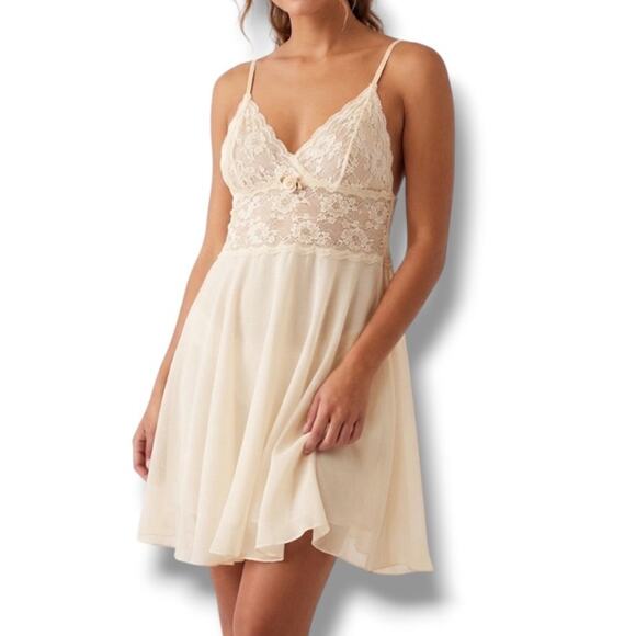 Vintage Other - Vintage Kayla lace feminine babydoll lingerie nightgown size XL